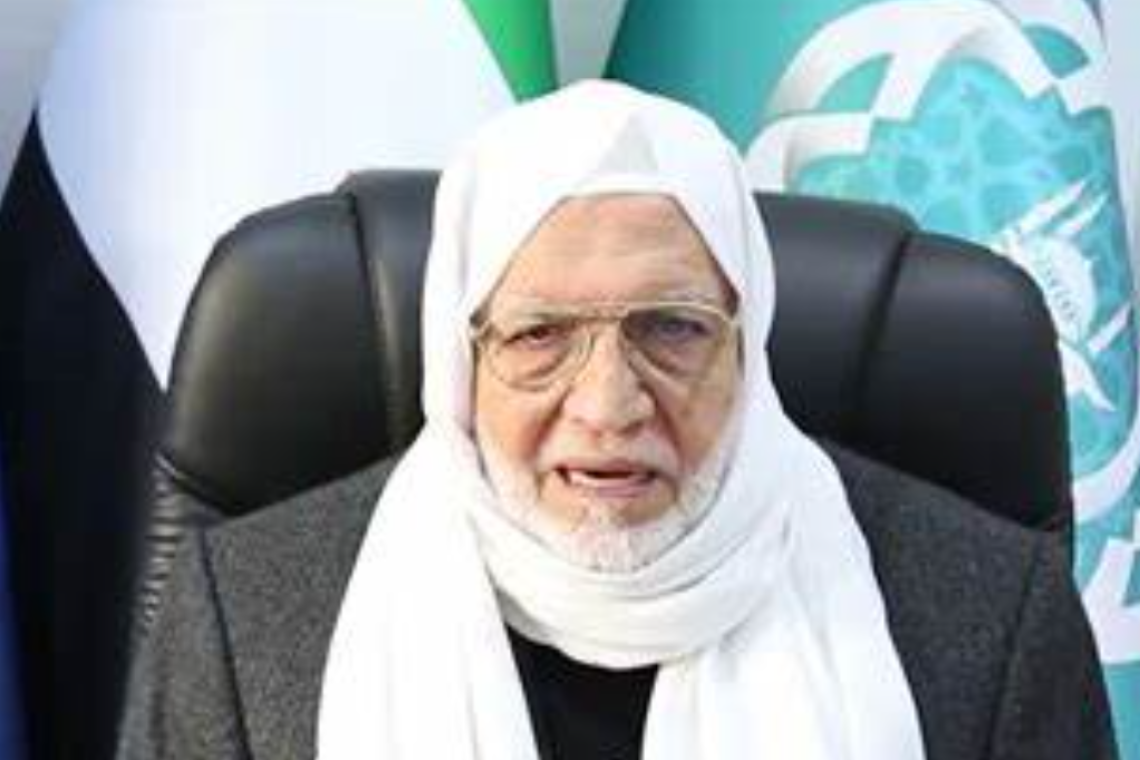 مفتي سوريا: يجب حفظ سوريا من الفتنة وتجنب الثأر والانتقام. .للمزيد..